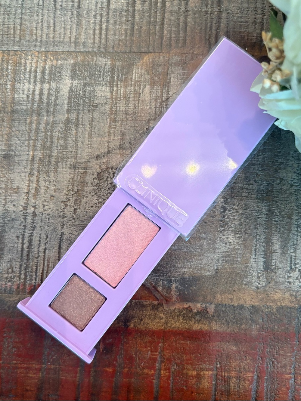 NEW Clinique ALL ABOUT SHADOW Duo in STRAWBERRY 🍓 FUDGE **Hard to Find**